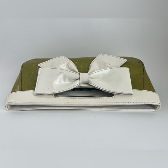 RARE vintage Isabella Fiore ostrich patent leather clutch - Picture 11 of 12